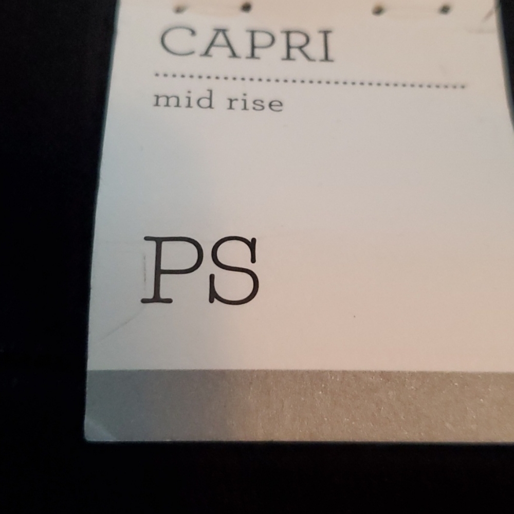 STYLE & CO MID RISE CAPRI PANT SIZE PS - Picture 8 of 8